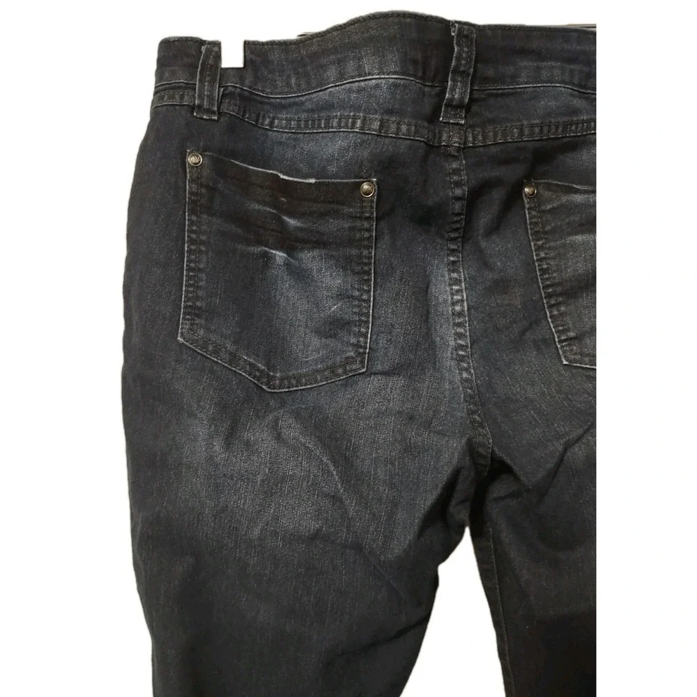ELLE Jeans Women's 16R Stretch Tapered Leg Blue Denim Pants‎  Whiskering Pockets